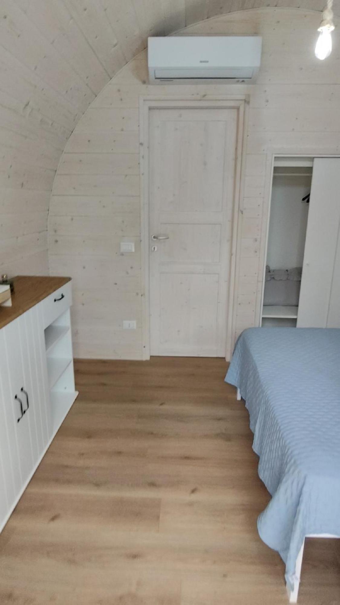 Camping Luni Marina di Massa Bagian luar foto