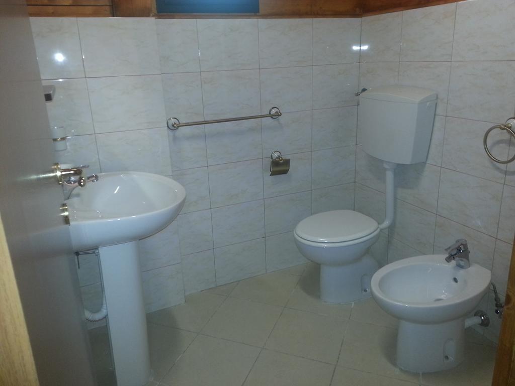 Camping Luni Marina di Massa Bagian luar foto