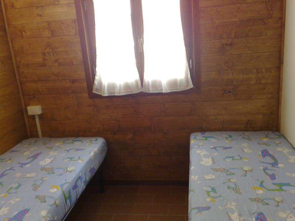 Camping Luni Marina di Massa Bagian luar foto