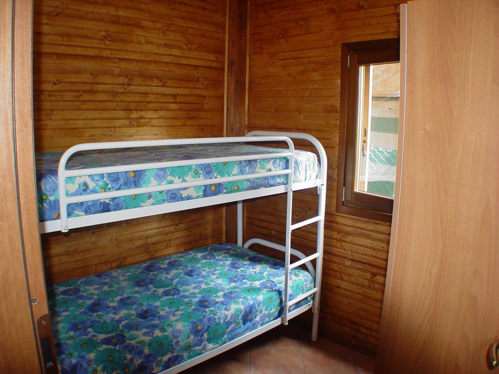 Camping Luni Marina di Massa Bagian luar foto
